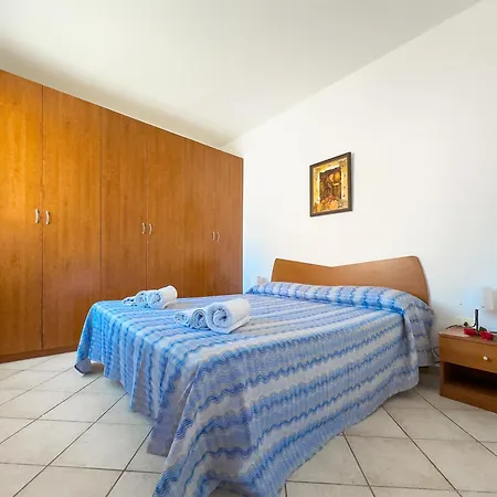 Dom wakacyjny Casa Del Sole Al Mare Con Parchegio Privato Mascali