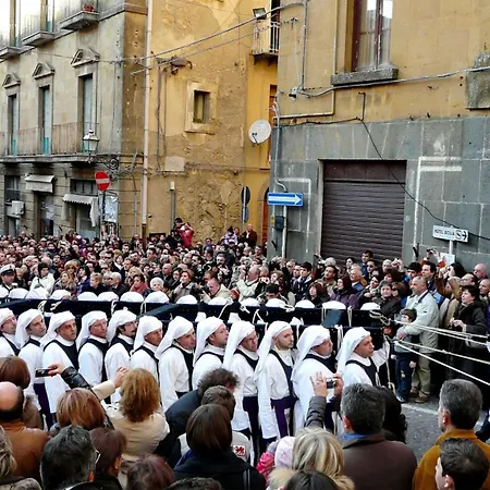 Casa Del Sole Al Mare Con Parchegio Privato Feriehus