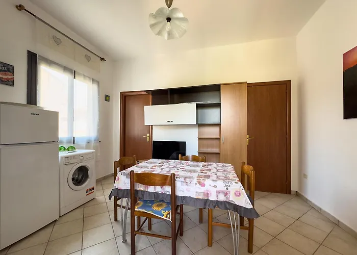 Casa Del Sole Al Mare Con Parchegio Privato Feriehus *